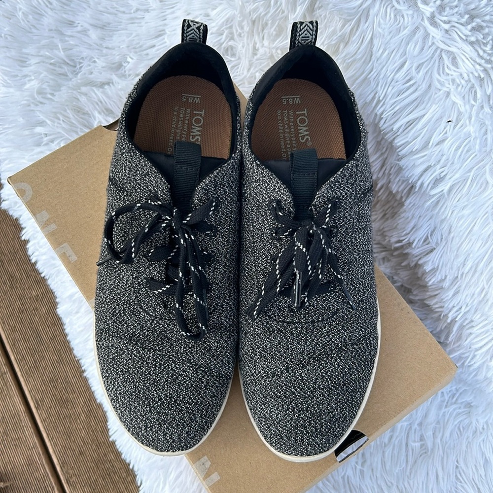 Toms Cabrillo Black and White Terry Cloth Lace Up Sneaker Tennis Shoe Size 8.5 - Picture 4 of 12
